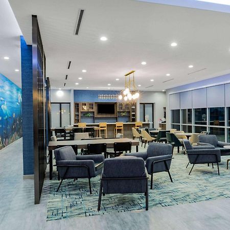 La Quinta Inn & Suites By Wyndham Galveston North At I-45 Екстер'єр фото