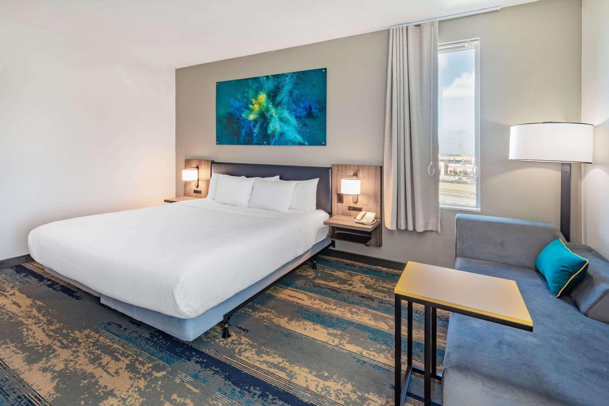 La Quinta Inn & Suites By Wyndham Galveston North At I-45 Екстер'єр фото